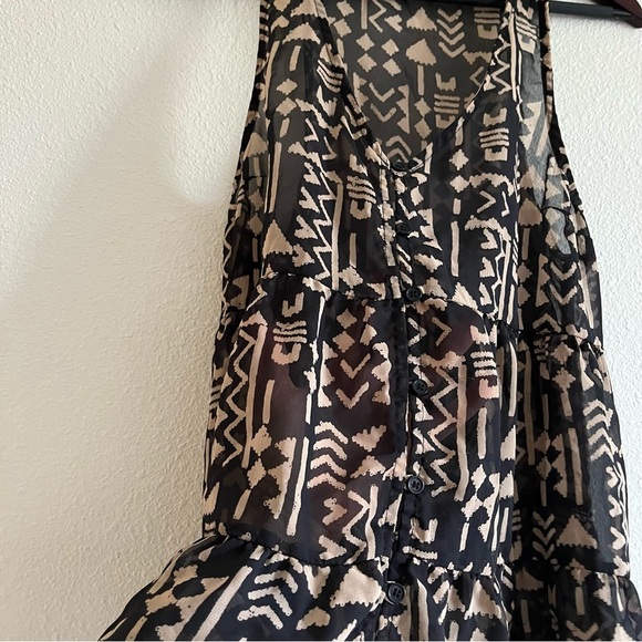 Forever 21 Sleeveless Chiffon Summer Blouse Top Size Small - Picture 4 of 5